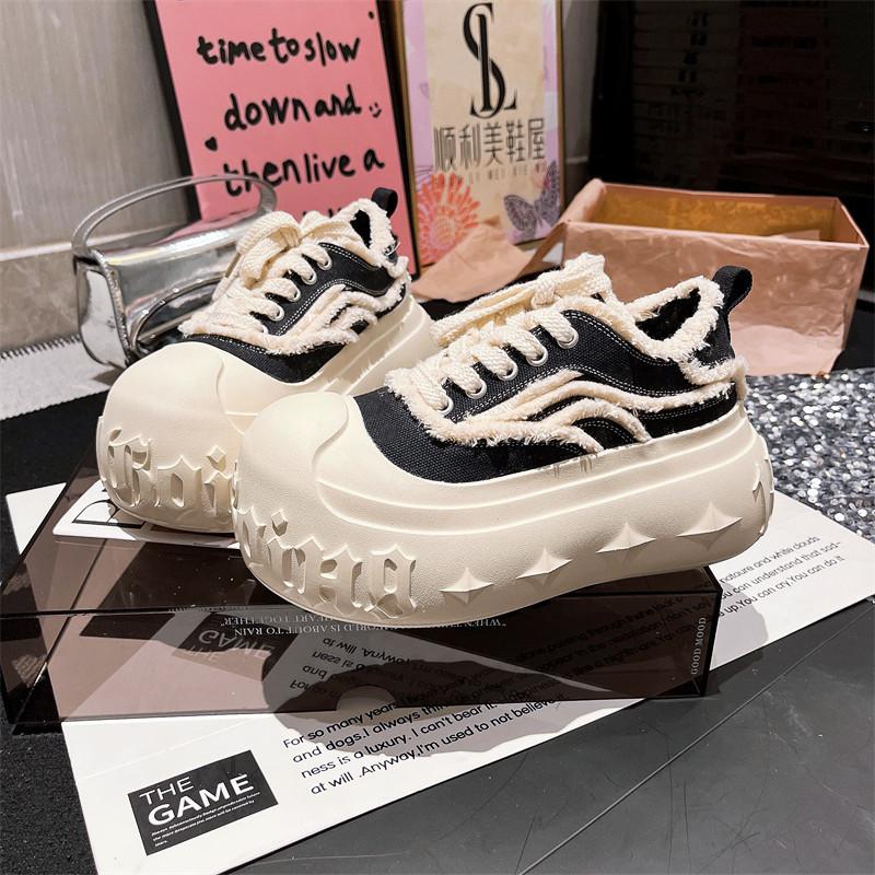 

Новые парусиновые туфли на шнуровке, на платформе-маффине, повседневные, обувь для скейтборда, растворяющаяся обувь, 7 см, женская обувь, тренд 35 чёрный