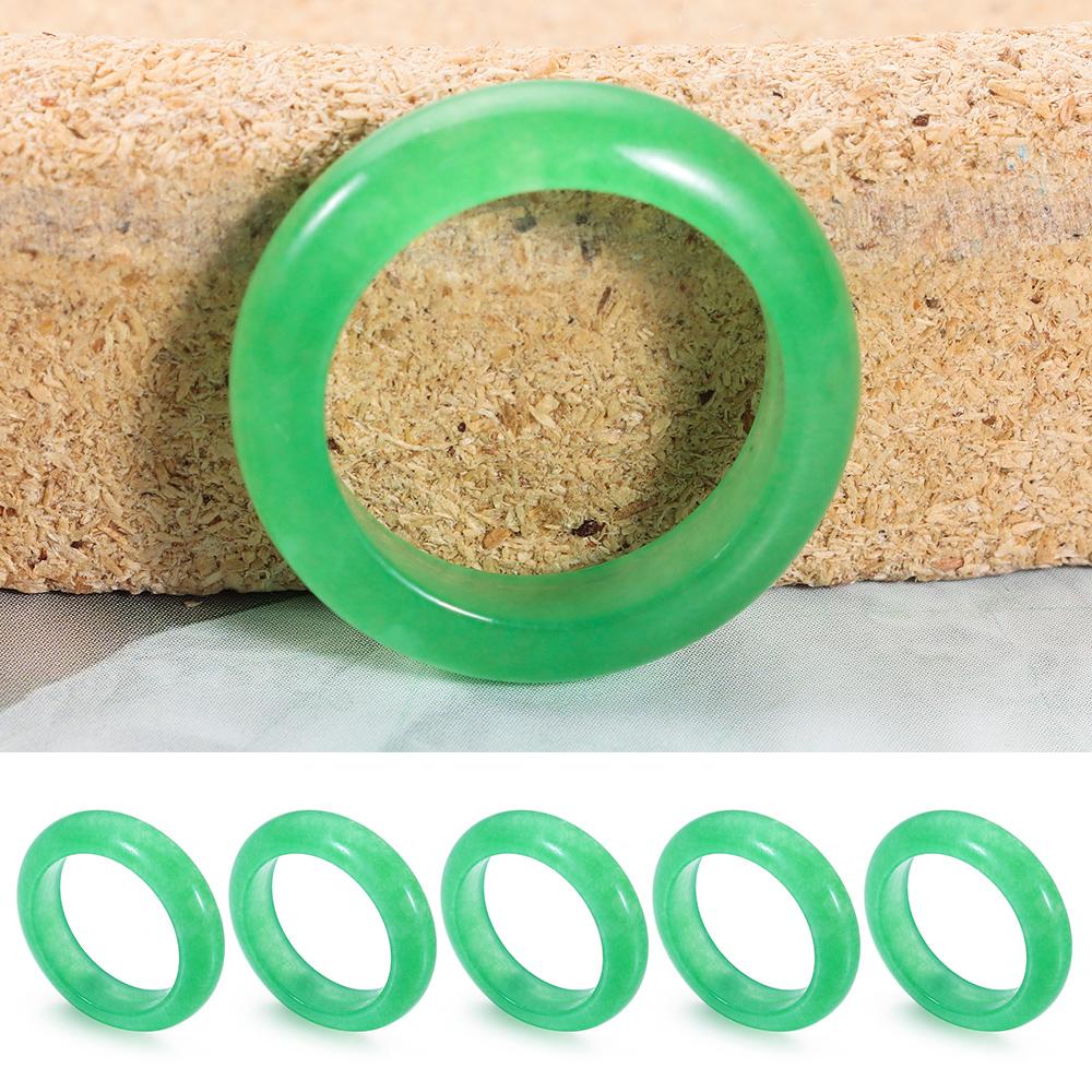 

День Святого Валентина Весілля Смарагдові ювелірні вироби Шарм Ювелірні вироби Каблучка з зеленого нефриту Кільце з натурального каменю 17mm