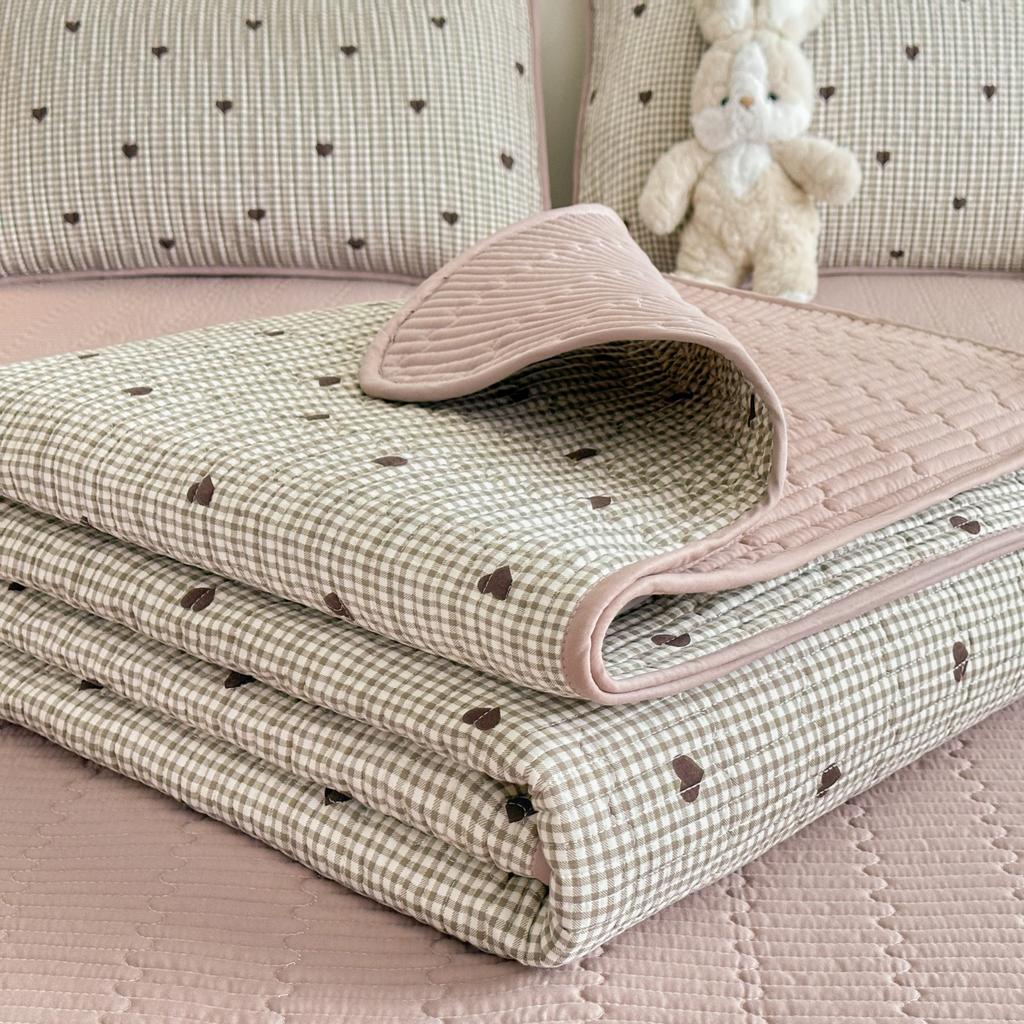 Thickened Quilted Bedspread for Single Double Bed Floral Soft Breathable Summer Quilt Machine Washable Dust-proof Bed Cover Set