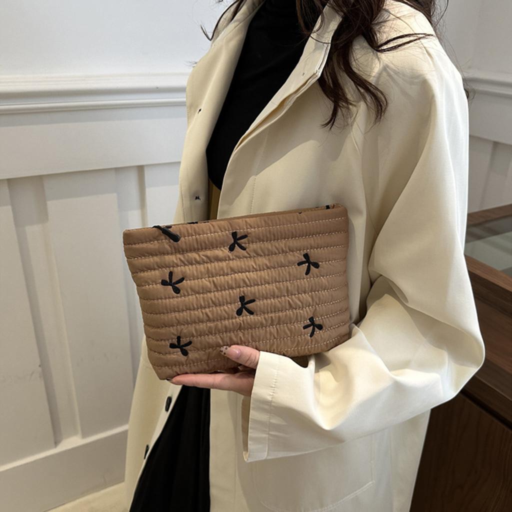 Modische Kosmetikaufbewahrungstasche Feminine Schleifendesigns Kosmetikorganizer Aufbewahrungstasche für alltägliche Essentials