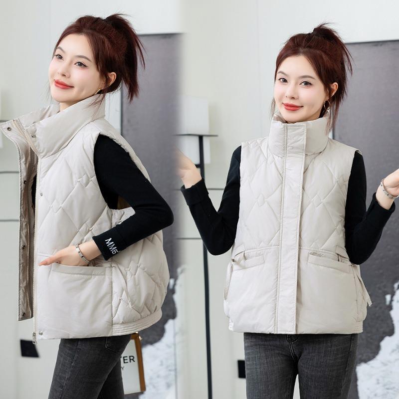 Fresh and fashionable down cotton vest women's autumn and winter rhombus stand-up collar sleeveless vest cotton vest trendy jacket