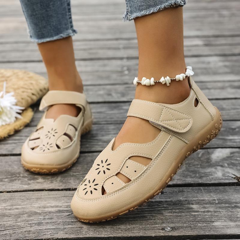 New Large-sized Hollowed-out Sandals for Women, Casual Flat, Button-toe, Wedge Heel Velcro Shoes