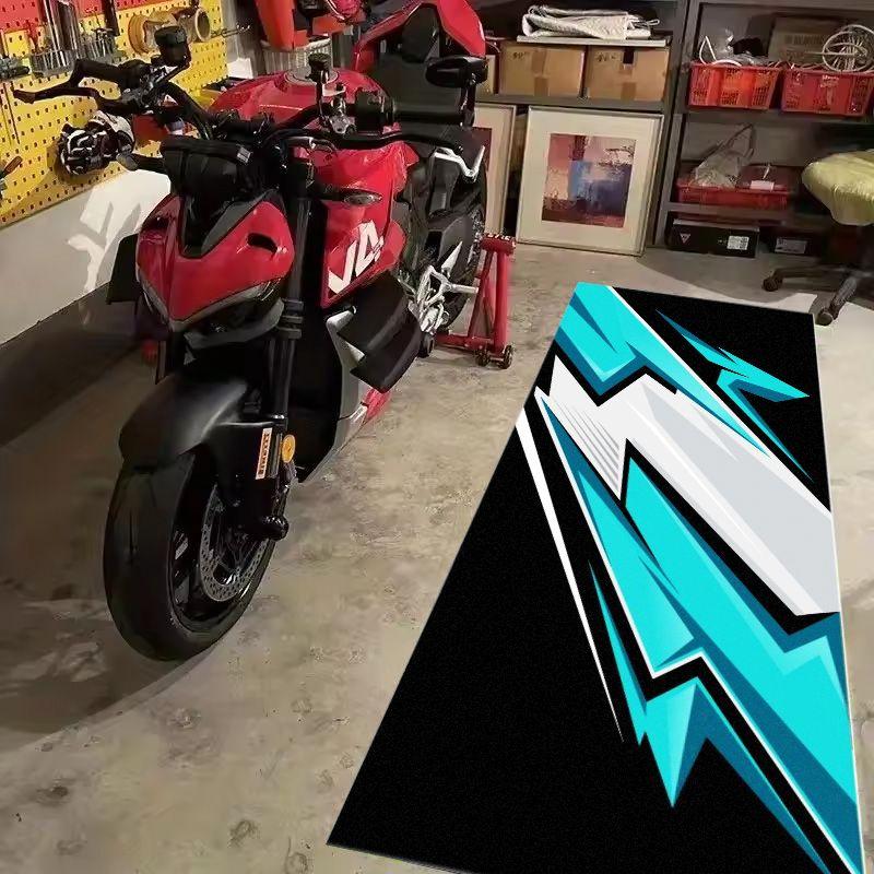 Lightning Circle Graffiti Racing Pit Mat Non Slip Waterproof Rug For Garage Motorbike Parking Workshop Decor Mat