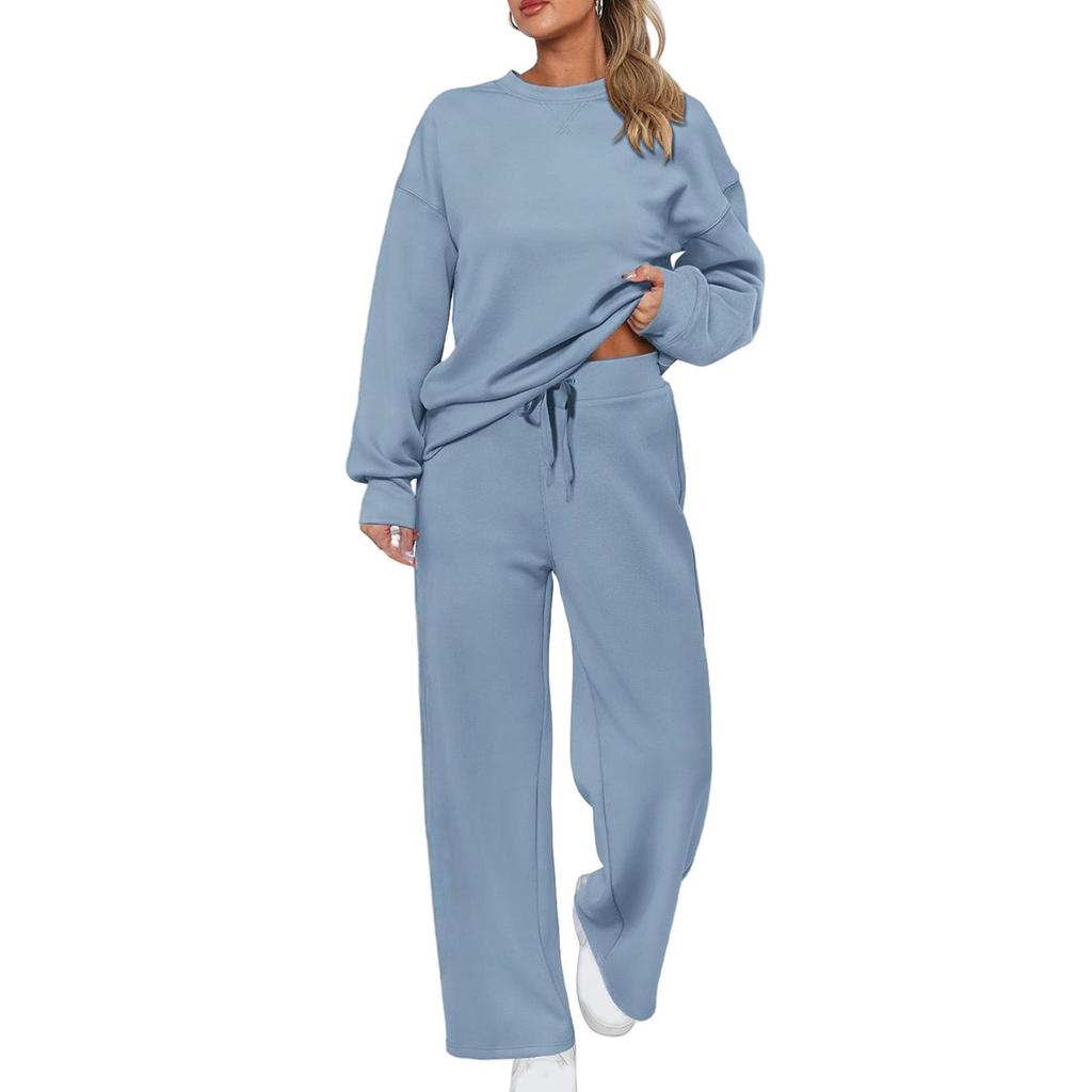European-Americana Knit Women's Two-Piece: Long-Sleeve Top & Wide-Leg Pocketed Sweatpants