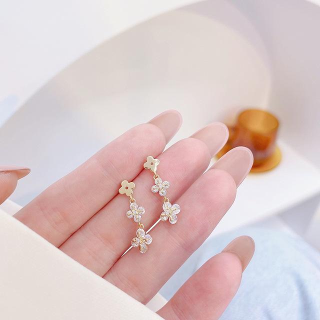 

Дизайнерские модные ювелирные изделия, изысканные блестящие серьги с цирконами из настоящего золота 14 карат, элегантные женские серьги для свадебной вечеринки белый