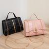 Fashi PU Leather Bags for Women Alligator Pattern Armpit Handbag Tassel Female Chain Small Underarm Messenger Bag Purse