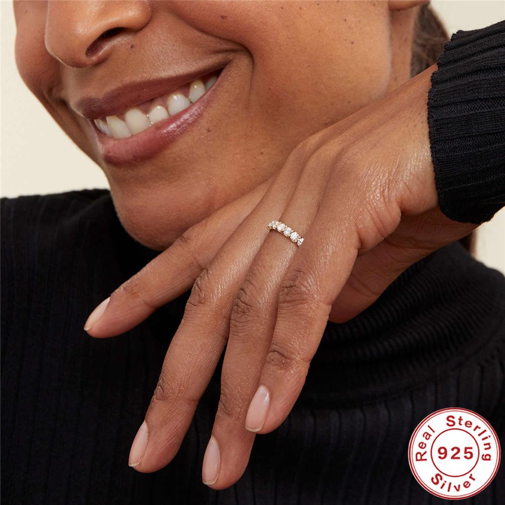 Wind Word Moissanite Ring Women'S Fashion 925 Sterling Silver Gold-Plated Mozzarella Diamond Simple Row Ring