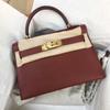 New Popular Summer Cowhide High-end Leather Messenger Small Bag for Women