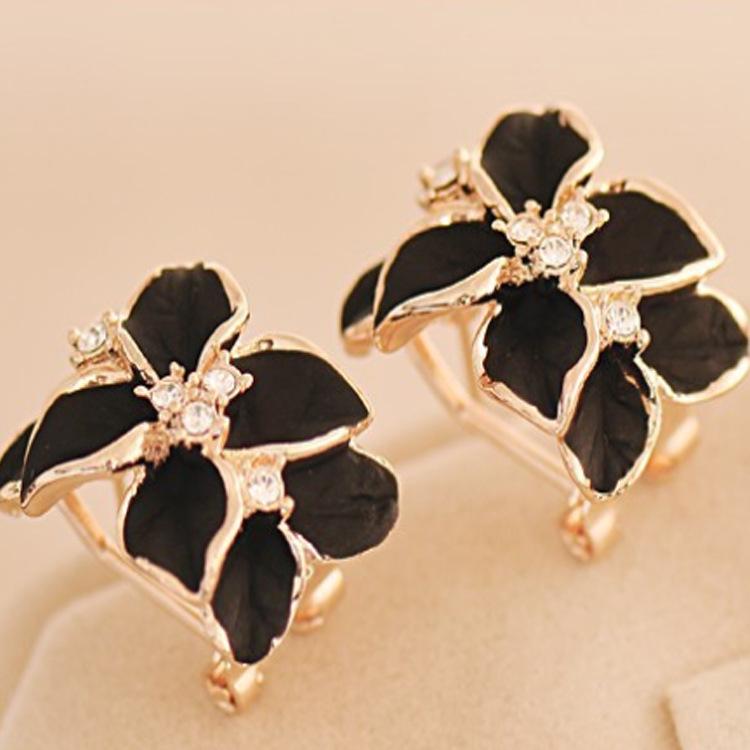 Korean Style Gardenia Stud Earrings - Elegant, Fashionable Floral Jewelry