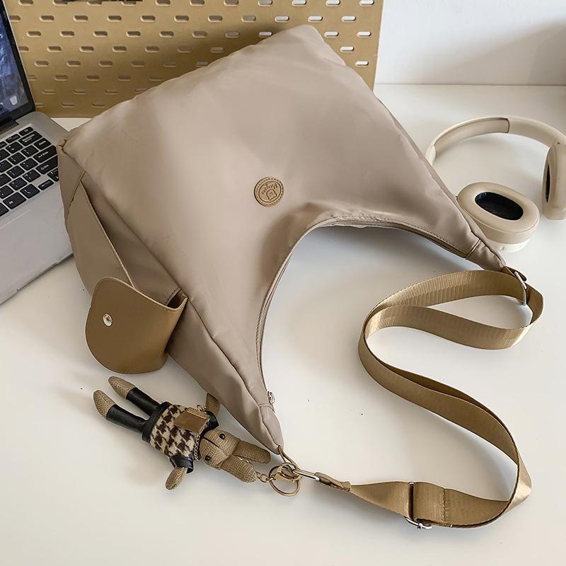 Canvas Bag Women's High End Versatile Niche Dumpling Bag Solid Color One Shoulder Crossbody Bag