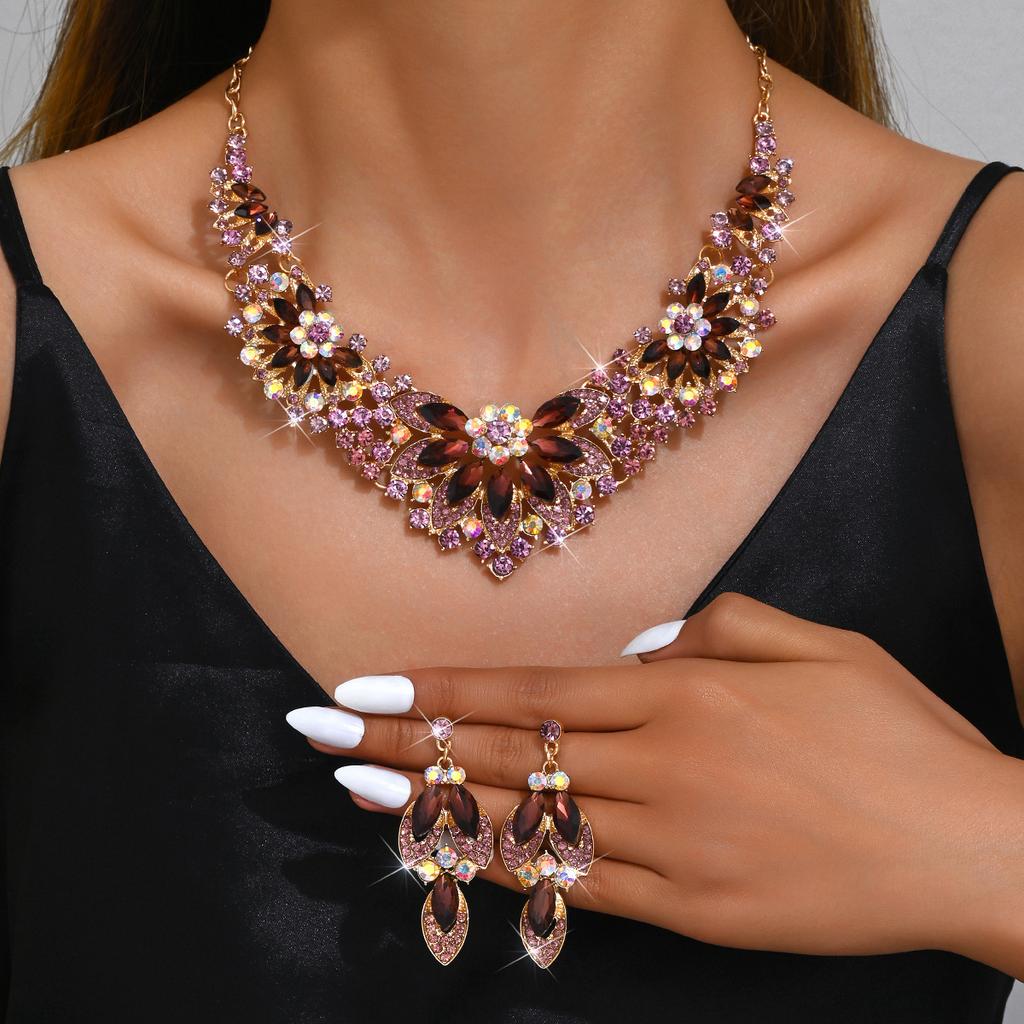 Vintage Necklace Earrings Set Women Leaves Flowers Rhinestone Bridal Accessories