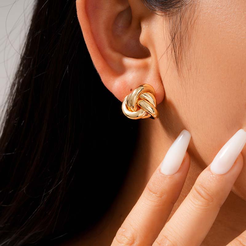 Fashion Gold Silver Color Twist Knot Stud Earrings For Women 2026 New Trendy Metal Circle Smooth Geometric Earring Jewelry
