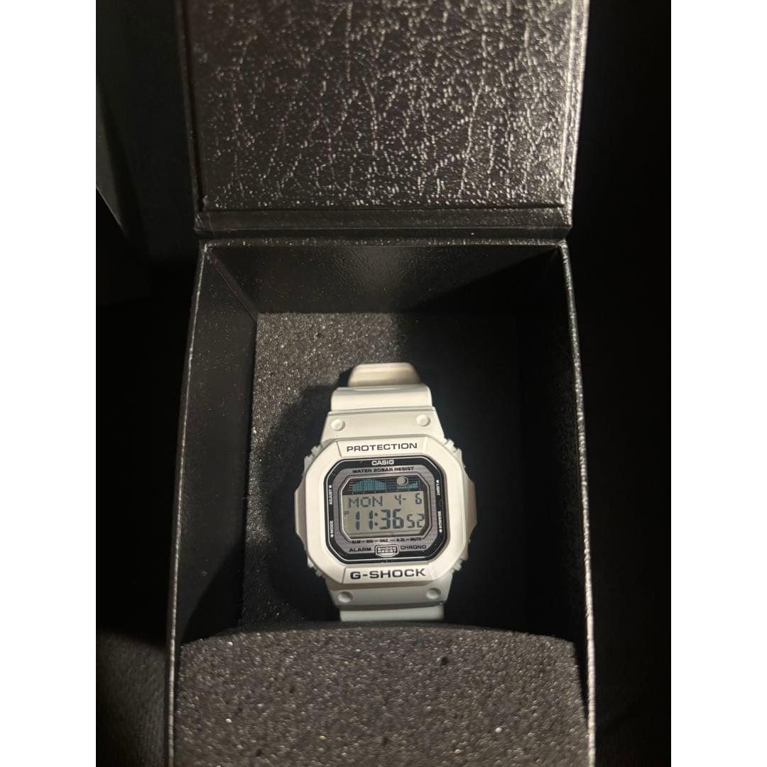 G-SHOCK DW-5600 White