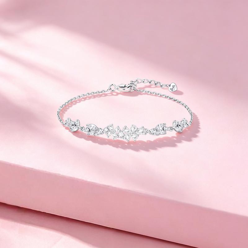 Barbie [520 Valentine's Day Limited] Flashing Butterfly Smile, Niche Luxury Confession, 999 Silver Zircon Bracelet, Women's Style BBSLGQ013