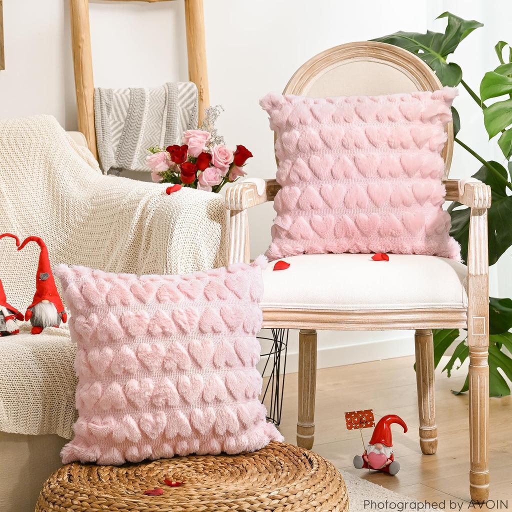 2-piece Set of Plush Throw Pillow Covers with Heart-shaped Patterns, 18 X 18 Inch Soft and Fluffy Cushion Cover, Comfortable Dec