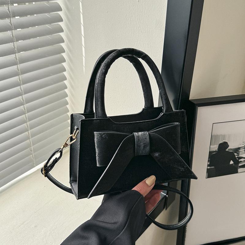 Retro Fashionable Handbag Bag Women's New Spring Texture Niche Crossbody Bag Korean Style Handbag Small Handbag Bag Women