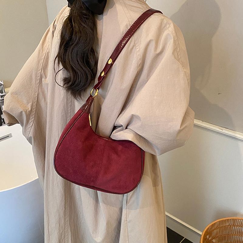 Faux Suede Solid Color Large Capacity Hobos Shoulder Bags for Women High Quality Versatile Undearm Ruched Handle Bags