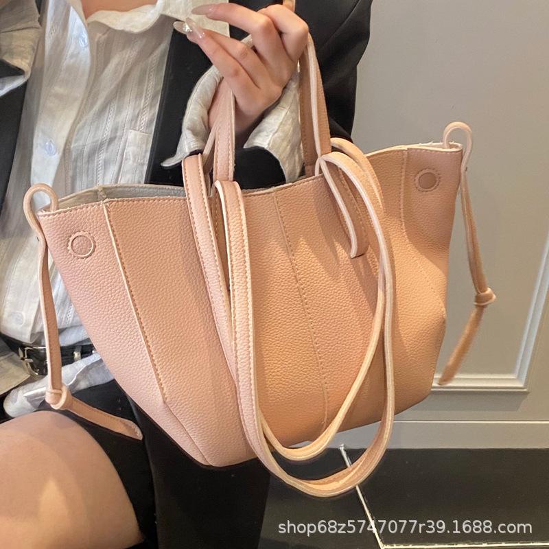 Bag women's 2025 fashion new trend large-capacity portable shoulder tote bag retro feeling underarm bag wing bag