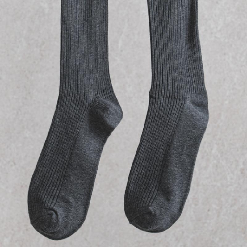 Monfoot Pánské žebrované ponožky s dlouhým lemem Tmavě šedé