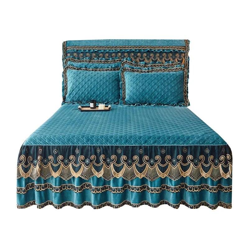 

AI WINSURE Роскошные стеганые бархатные покрывала для двуспальной кровати, комплект юбки из плотного кружева с рюшами, размер Queen King с 2 наволочками 180x200cm 71x79inch