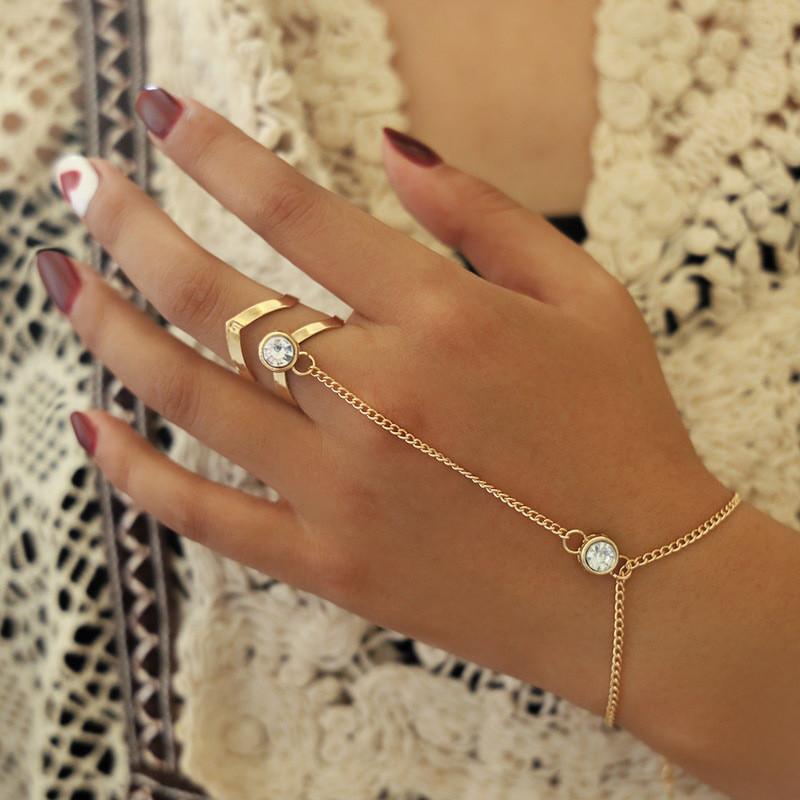 Minimalist Green Rhinestone Leaf Finger Ring Bracelet for Women Elegant Imitation Pearl Zircon Link Chain Hand Jewelry