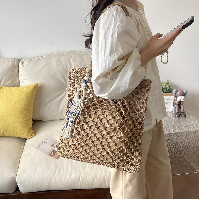 Large Capacity Hollow Woven Bag Women's New Seaside Vacation Beach Straw Bag Shoulder Tote Bag