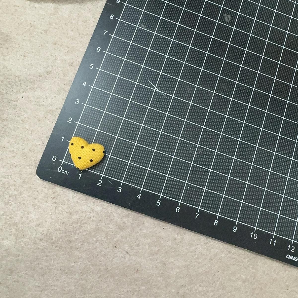 Korean Yellow Polka Dot Hair Clip - Fashionable and Versatile BB Clip for Bangs