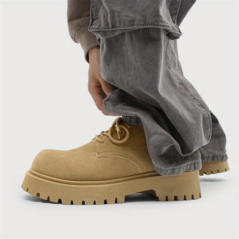 Cizme noi de primăvară cu talpă joasă pentru bărbați, pantofi de lucru retro la modă, pantofi din piele respirabili cu talpă groasă care măresc înălțimea