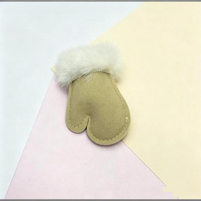 2026 New Mini Suede Plush Fur Glove Charm Keychain Unique Bag Keychain Charm Accessory Gift For Kids