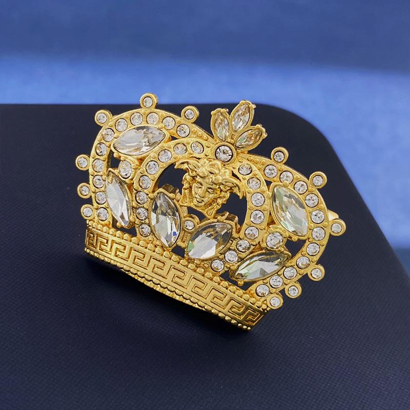 Foreign Trade Wish Fanjia Medusa Hollow Crown Set Jewelry Medieval Accessories Long Necklace