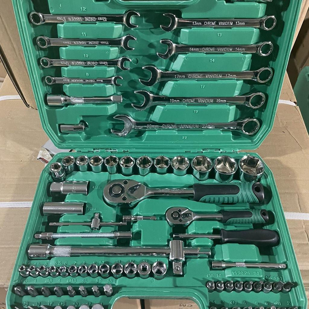 216-Piece Socket and Wrench Set for Auto Repair