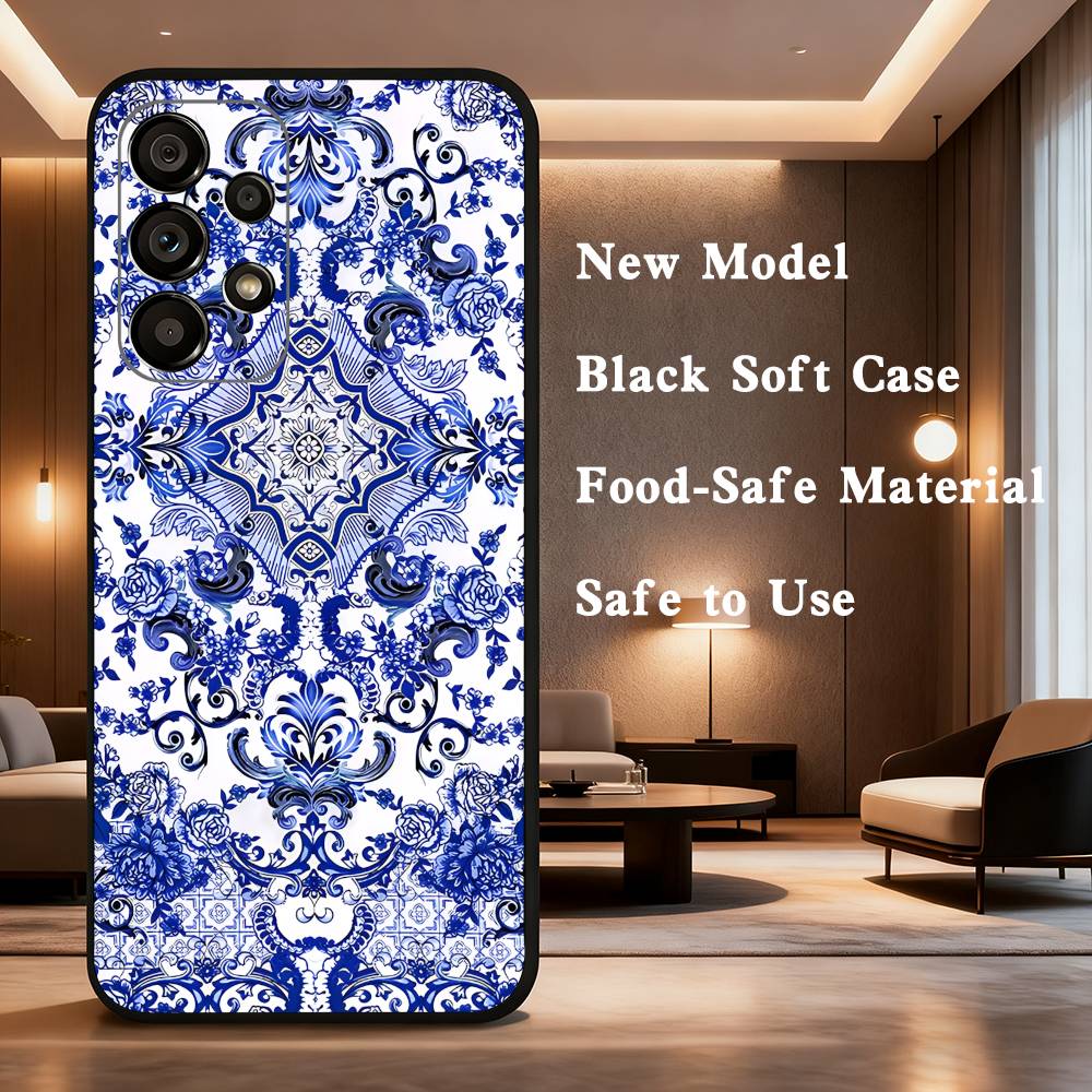 blue and white porcelain Phone Case For Samsung Galaxy A73,31,32,72,41,53,52,71,22,5G,Note,J7,8,9 Soft Black Cover