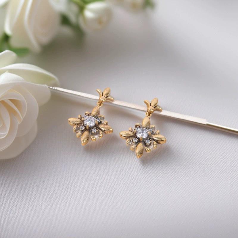 New Arrival Creative Versatile Temperament Retro Zirconia Cross Earrings