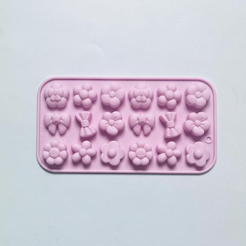 

1 шт. силиконовые формы для бабочек, формы для кексов-перевертышей, инструменты для выпечки, украшение для торта, формы для шоколада, формы для мыла своими руками, формы для капель фиолетовый