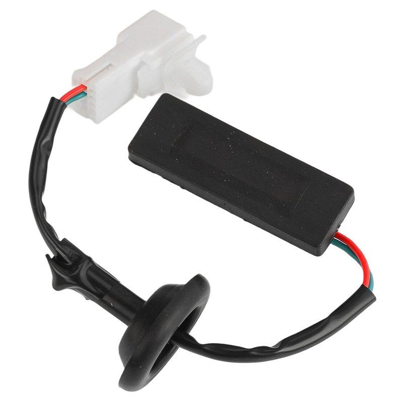 81260B4000 Rear Trunk Boot Tailgate Release Button Switch Black Plastic Fit For Hyundai I10 2nd 2013 2014 2015 2016 2017-