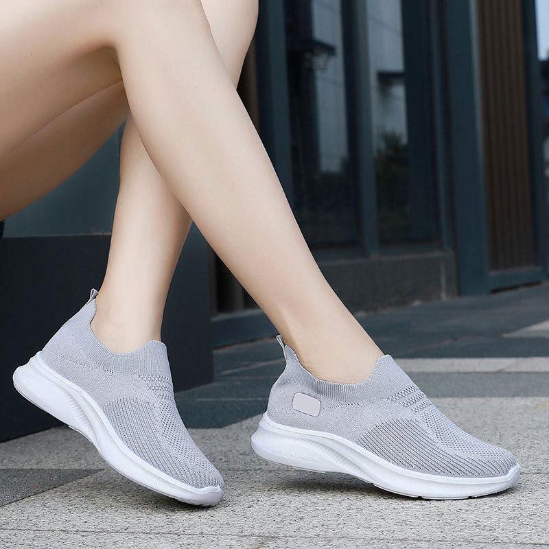 TEMU men's and women's couple shoes spring and summer 2026 new fly-woven mesh lightweight large-size casual shoes