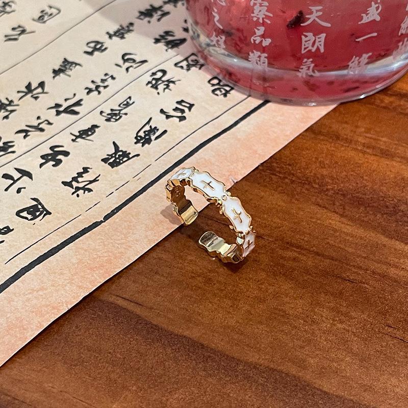 

Геометрическое Ретро Женское Медное Кольцо 2024 Регулируемое Эмалевое Крест Капля Заявление Мода J4279