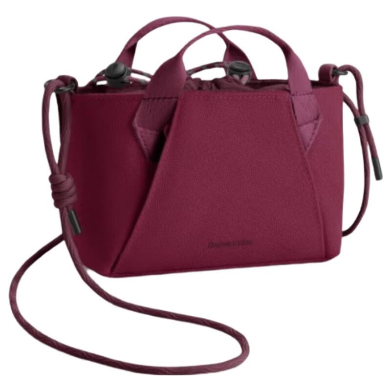 Beneunder Women s Ultralight Crossbody Travel Bag