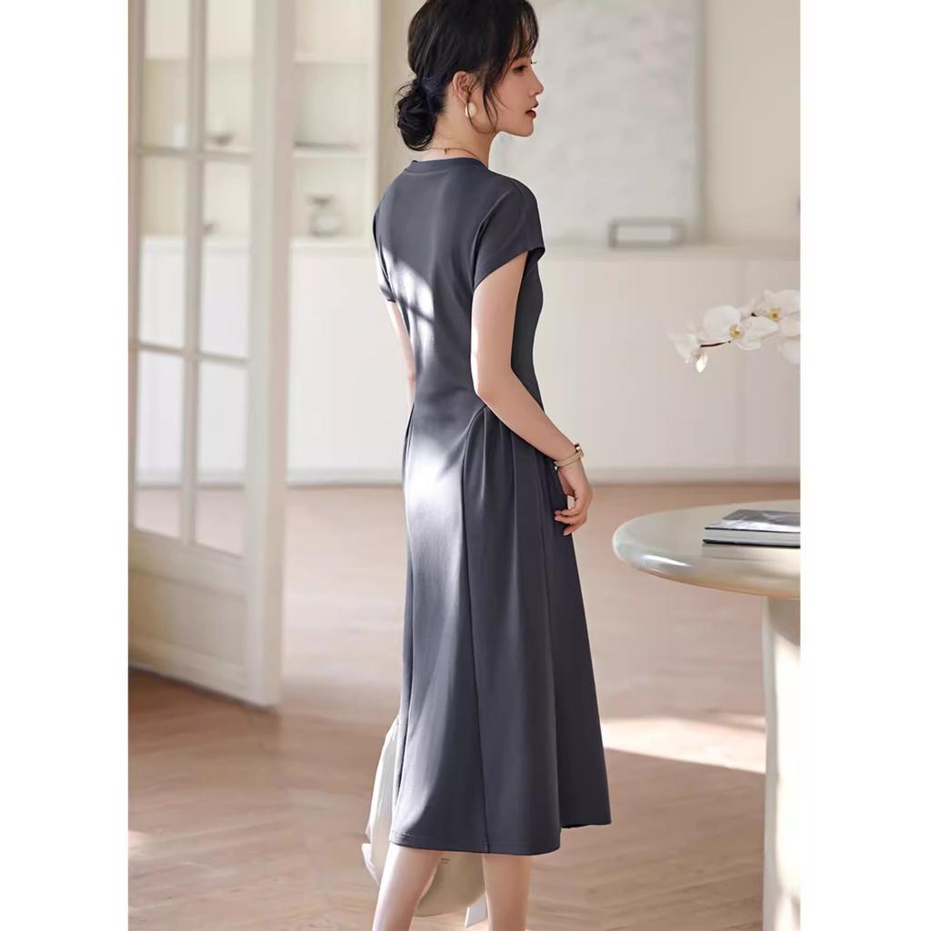 Women's summer casual short-sleeved dress women's summer new three-dimensional pleated design waist and thin V-neck dress