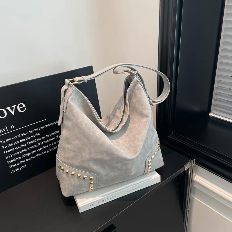 Vintage Faux Suede Women Shoulder Bags Large Capacity Rivet Female Handbag Casual Big Totes Lady Crossbody Bag Ladies Hand Bags