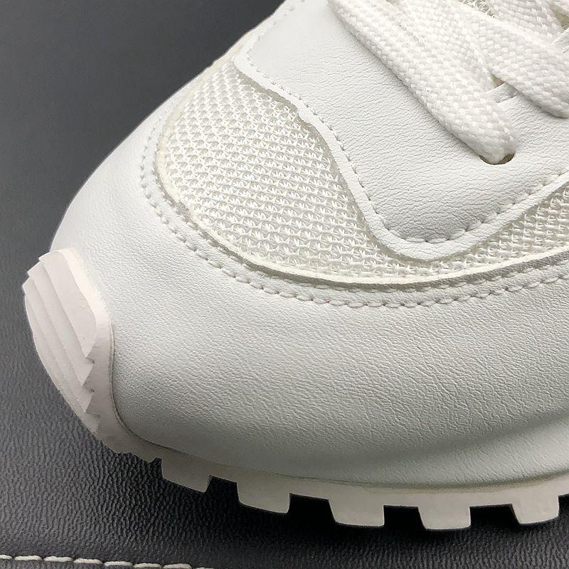 Fashion Men Sneakers White Mesh Casual Shoes Lac-up Mens Shoes Lightweight Vulcanize Shoes Walking Sneakers Zapatillas Hombre