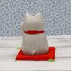 Yakushi Kiln Maneki-neko (Mabatora, Medium) Bring Good Fortune (with Good Luck Sticker)