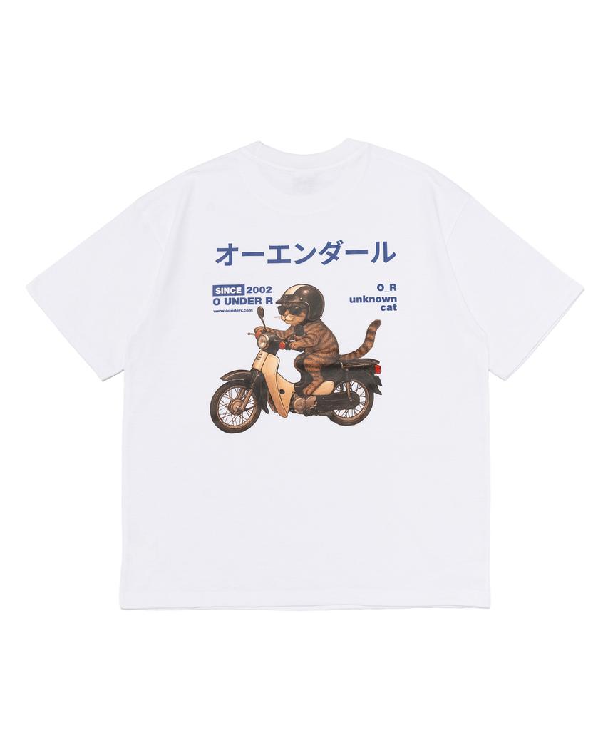 OUNDERR Riding Bike Cat Oversized Short Sleeve T-Shirt (White)