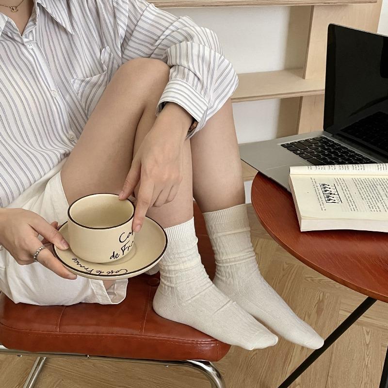 White Pile Pile Socks - Spring and Autumn Fine Combed Cotton Moisture-wicking Ladies' Socks, Trendy Mid-calf Socks, Cream-colored Socks