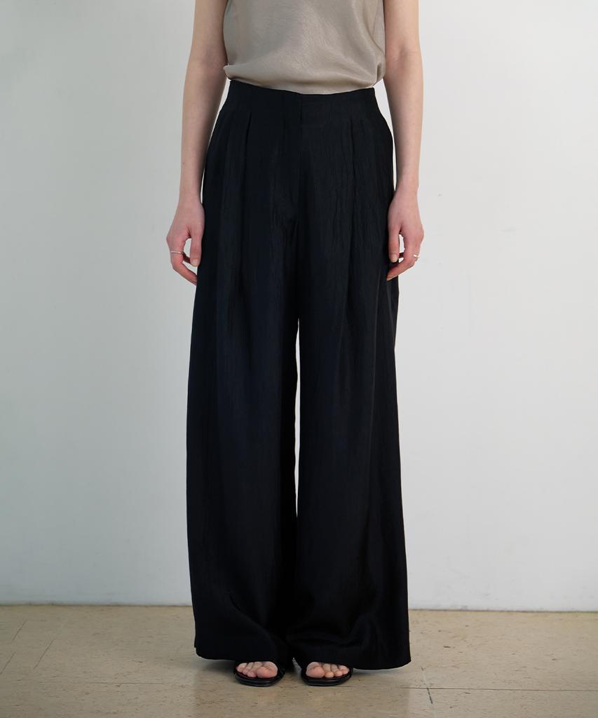Biyul Wrinkle Half Banding Wide Slacks