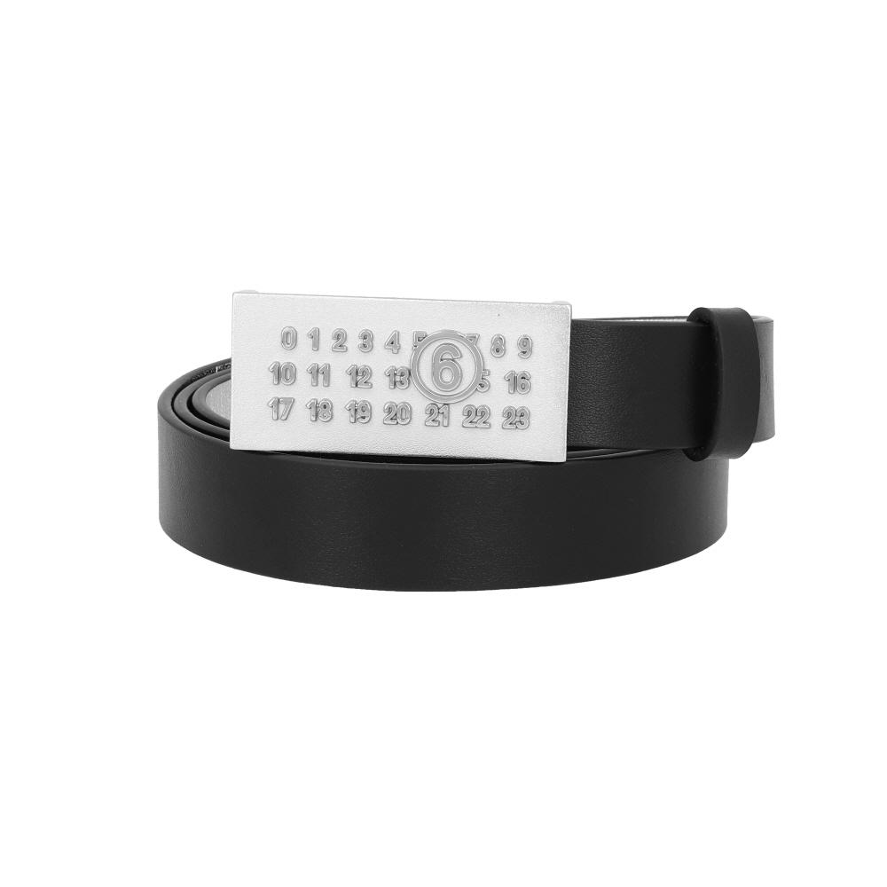 Maison Margiela Mm6 Ceinture Fine Logo Numérotation Boucle Métallique P9198 H1145 SA6TP0010 P9198 H1145 black