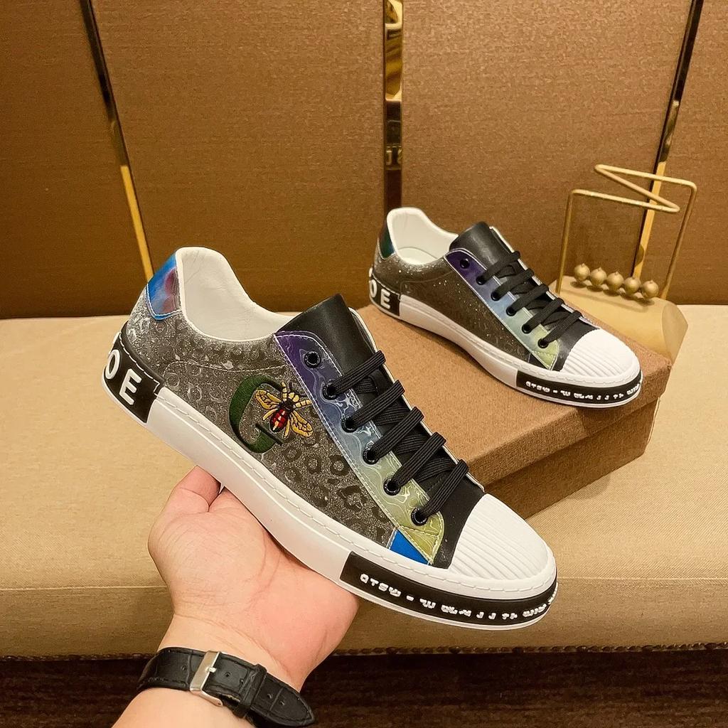 Italia Designer Scarpe Casual da Uomo Moda di Lusso Vera Pelle Lavoro Pelle Ape Scarpe Uomo Uomo Sport Sneakers Classiche