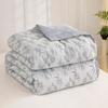 Donner Home Textiles Jacquard Quilt