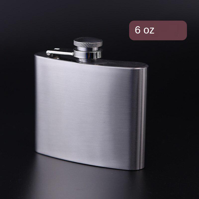 304 Edelstahl Verdickte Flachmann Genießen Sie jederzeit Tragbarer Flachmann Kleine Mini-Bar Must-Have Alkohol Trauzeugen Geschenke