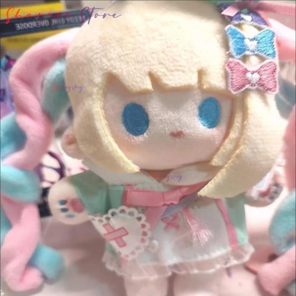 Bedürftiges Mädchen Überdosis Super Amane Plüsch-Accessoire - 10cm Größe, Pastell-Outfit mit Rosa Schleifen & Kreuz-Detail Anime Rollenspiel